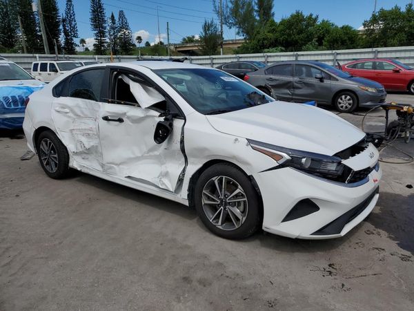 2024 KIA FORTE LX, LXS