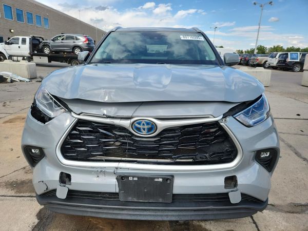 2023 TOYOTA HIGHLANDER