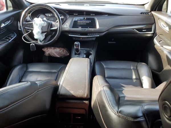 2021 CADILLAC XT4 Sport