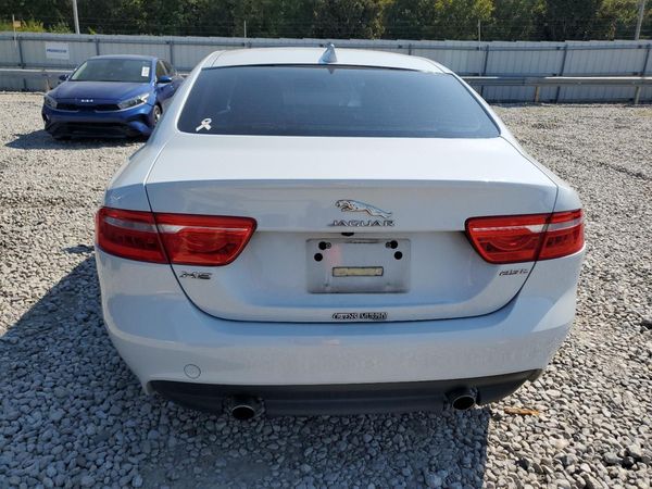 2017 JAGUAR XE