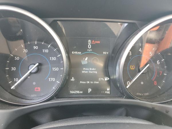 2017 JAGUAR XE