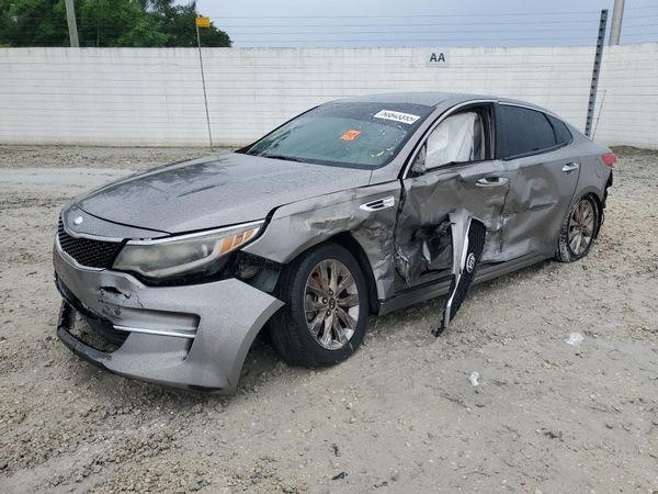 2018 KIA OPTIMA LX — Front 3/4