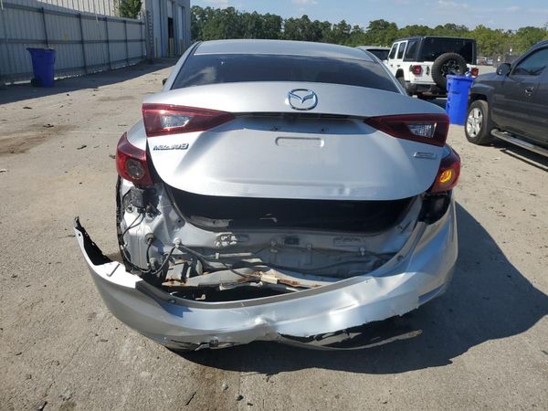 2017 MAZDA 3