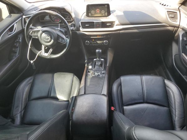 2017 MAZDA 3
