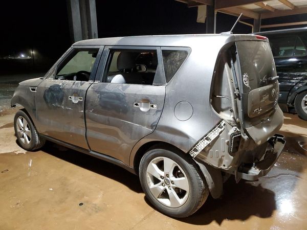 2018 KIA SOUL Base