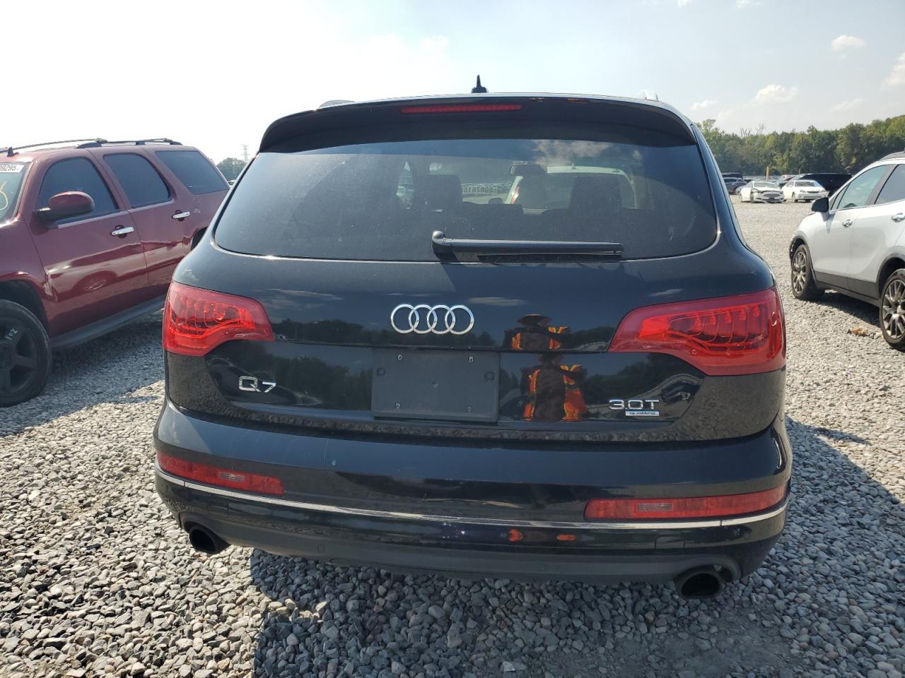 2015 AUDI Q7 Premium
