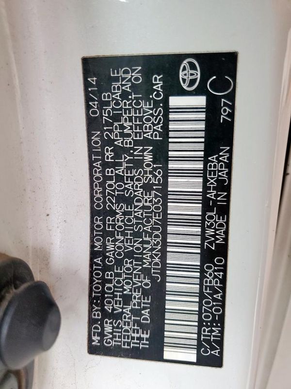 2014 TOYOTA PRIUS