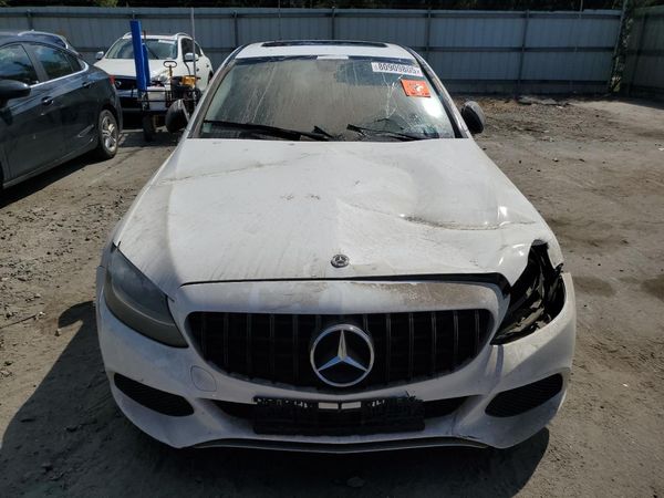 2018 MERCEDES-BENZ C