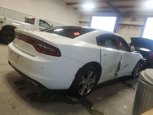 2016 DODGE CHARGER SE
