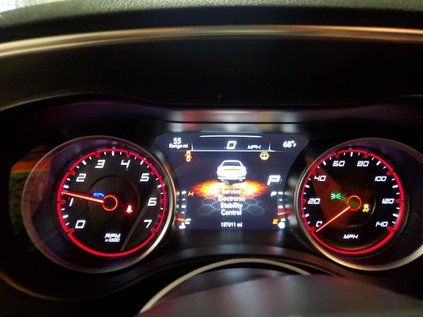 2016 DODGE CHARGER SE