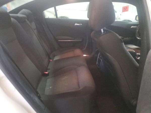 2016 DODGE CHARGER SE