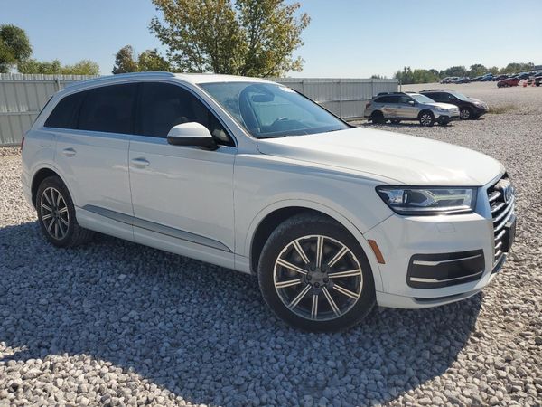 2017 AUDI Q7