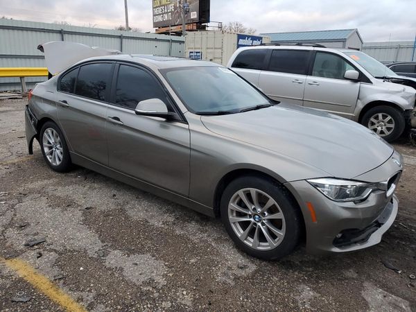 2018 BMW 320