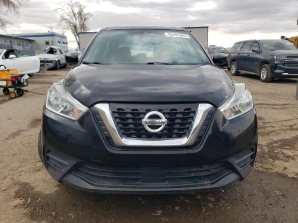 2020 NISSAN KICKS