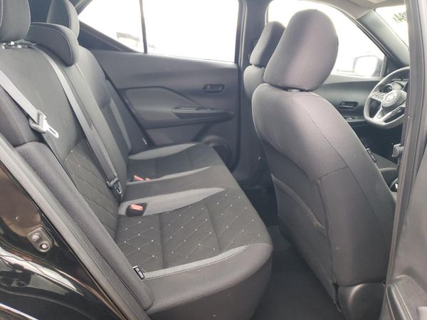 2020 NISSAN KICKS