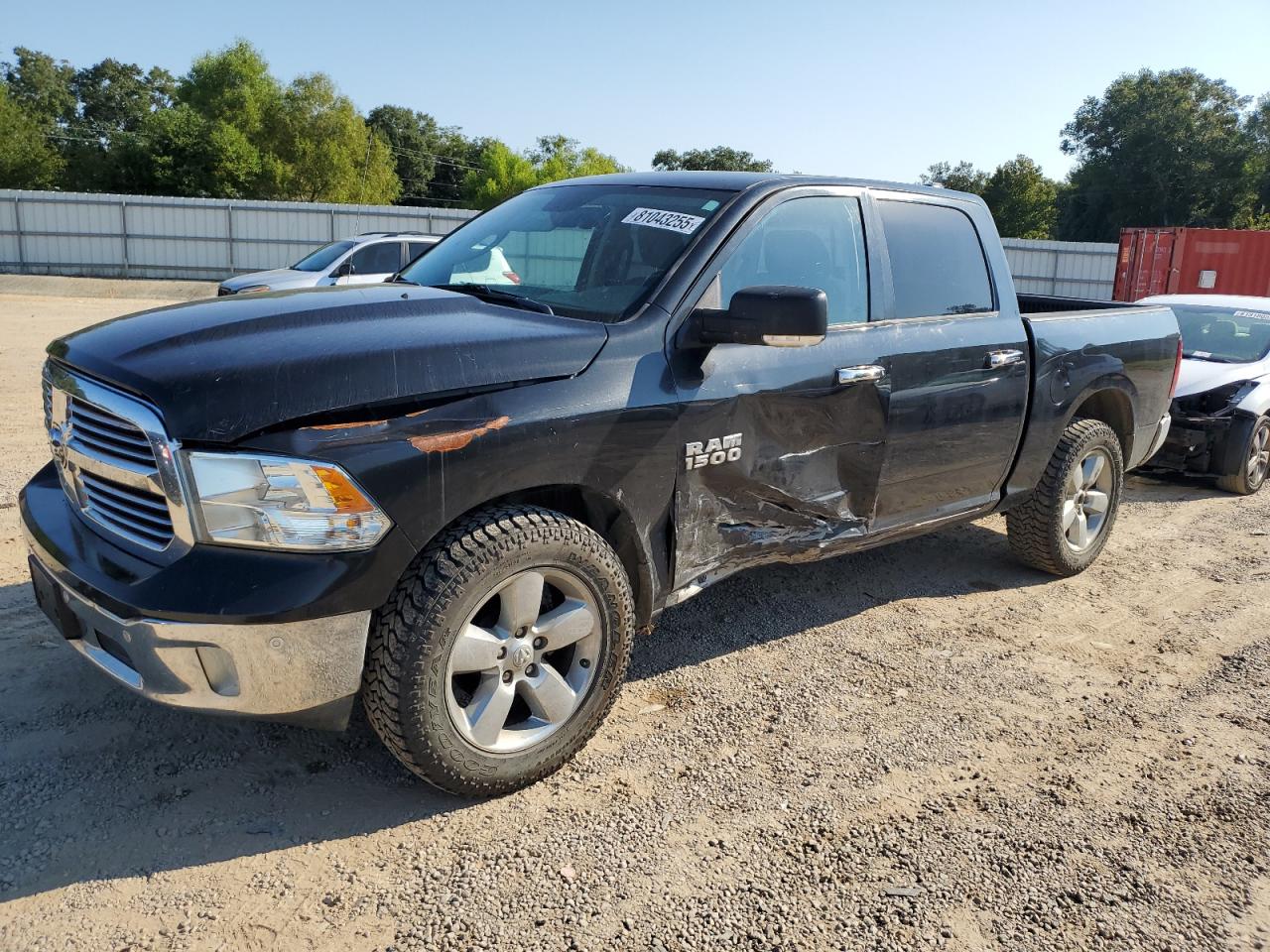 2018 RAM 1500 SLT CREW CAB 4X4