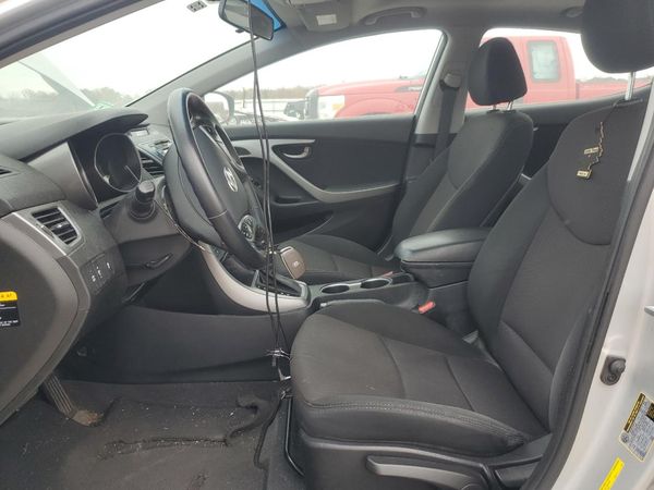 2016 HYUNDAI ELANTRA