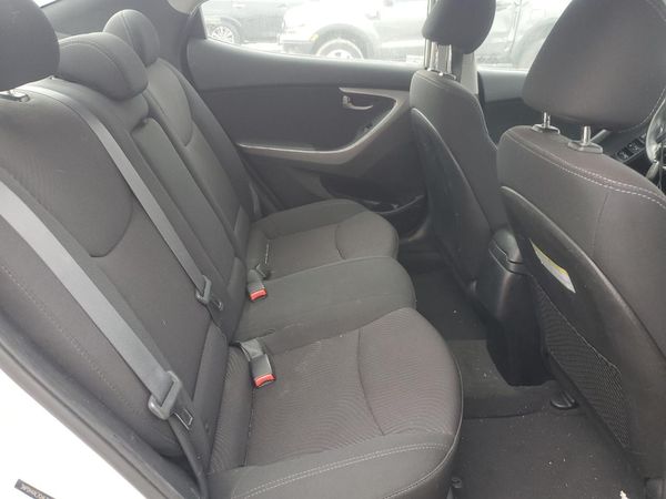2016 HYUNDAI ELANTRA