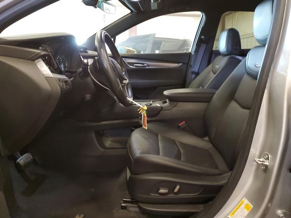 2020 CADILLAC XT5