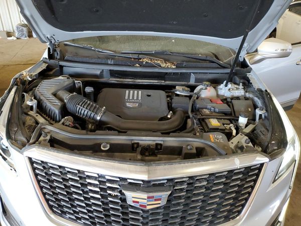2020 CADILLAC XT5