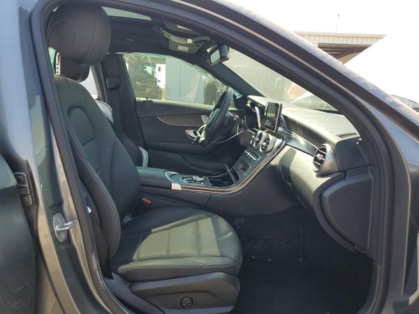 2018 MERCEDES-BENZ C