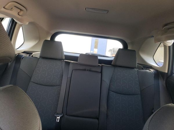 2024 TOYOTA RAV4 XLE — SUVN