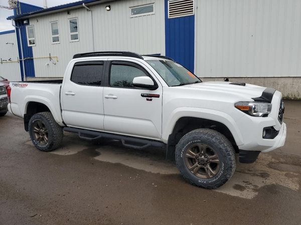 2018 TOYOTA TACOMA