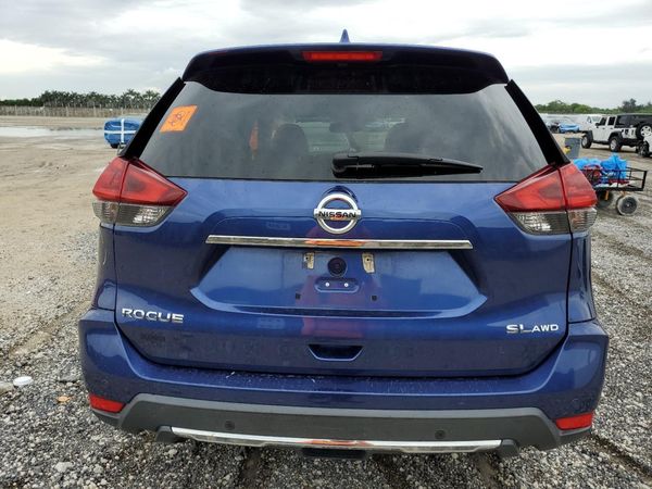 2019 NISSAN ROGUE