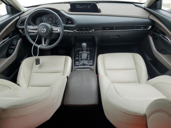 2022 MAZDA CX-30 Premium Package
