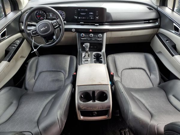 2022 KIA CARNIVAL LX