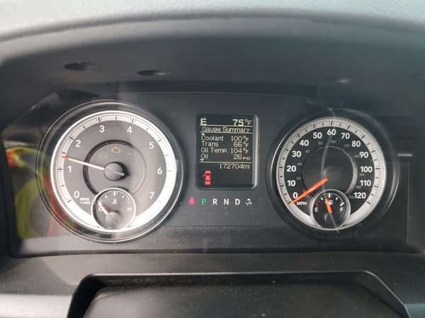 2015 RAM 1500 SLT