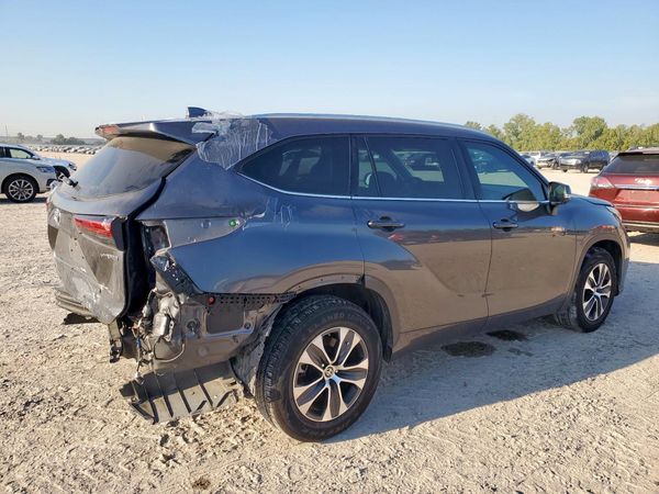 2020 TOYOTA HIGHLANDER