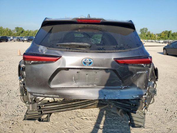 2020 TOYOTA HIGHLANDER