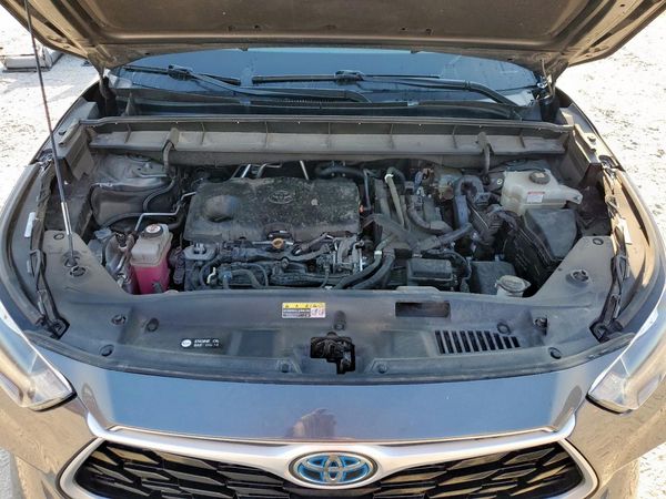 2020 TOYOTA HIGHLANDER
