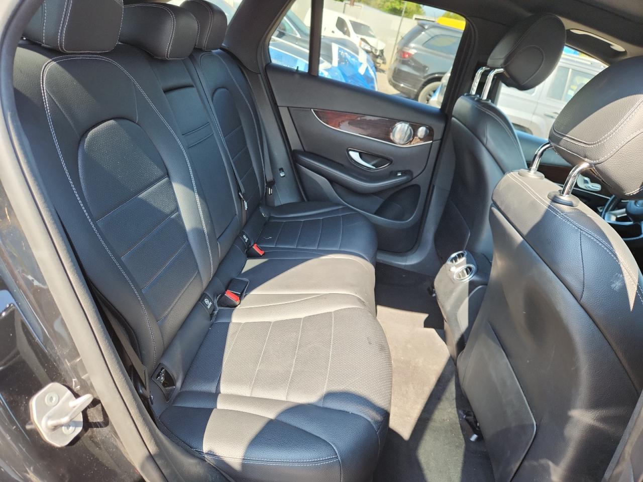 2017 MERCEDES-BENZ GLC 300 4MATIC GLC300 Base-4M