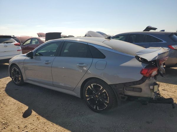 2021 KIA K5 GT LINE