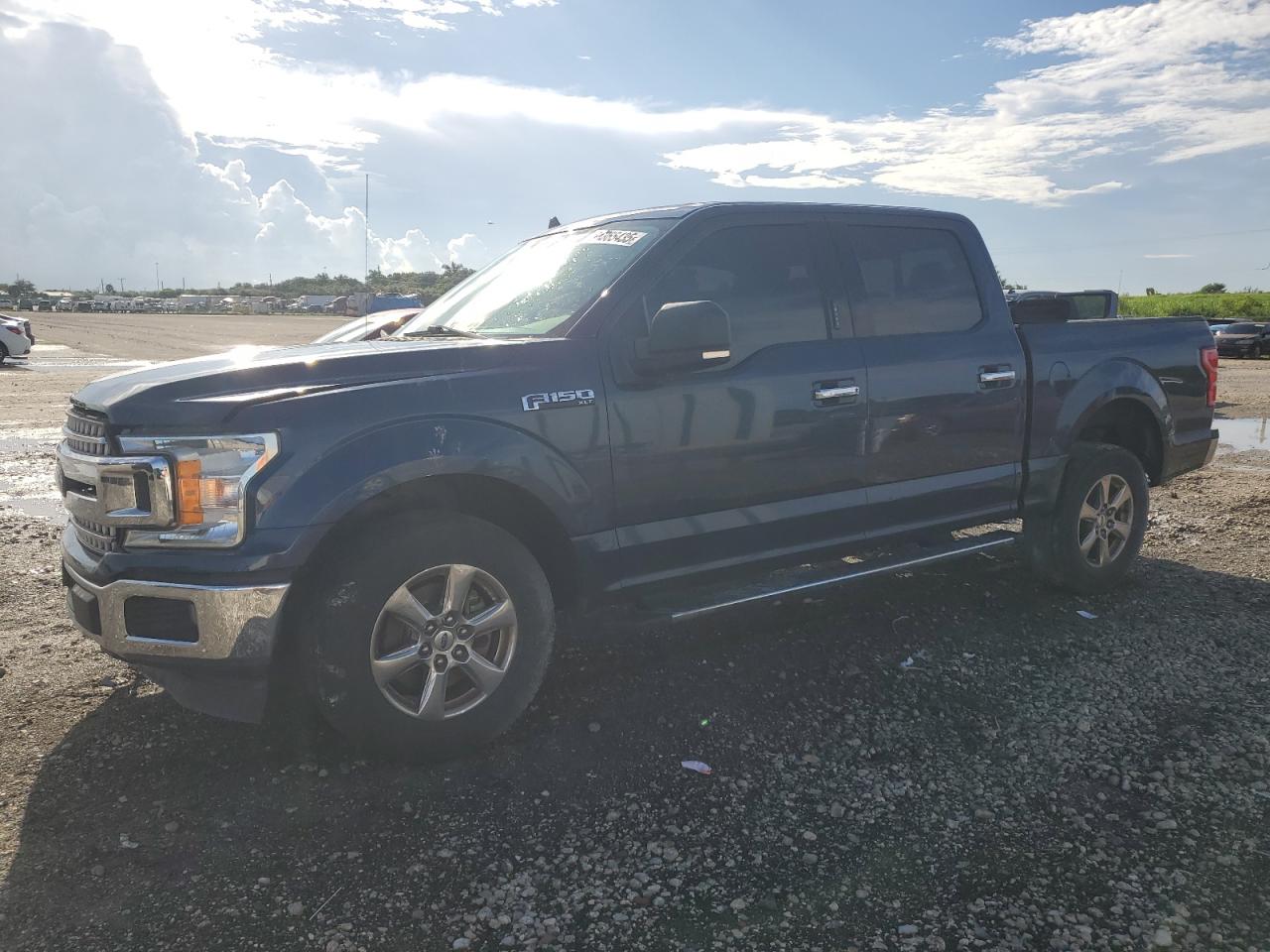2018 FORD F-150 — Front 3/4