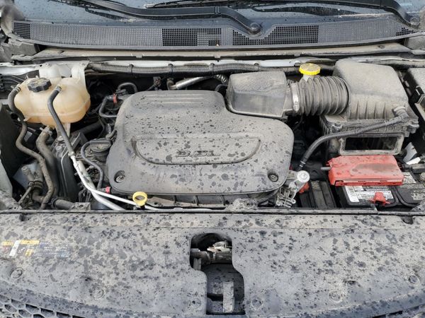 2022 CHRYSLER VOYAGER