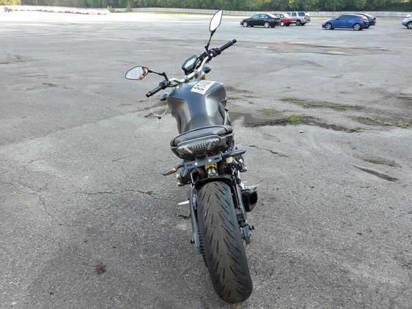 2015 YAMAHA FZ09