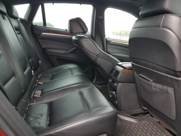 2012 BMW X6 xDrive50i