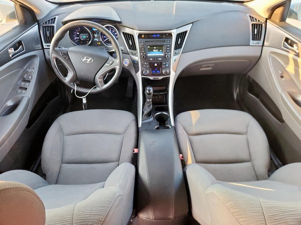 2015 HYUNDAI SONATA