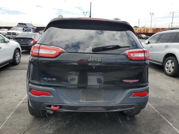 2016 JEEP CHEROKEE TRAILHAWK 4X4