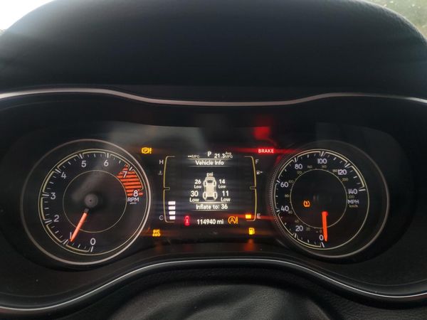 2019 JEEP CHEROKEE LATITUDE PLUS 4X4