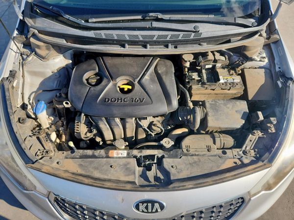 2015 KIA FORTE LX