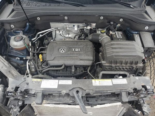2021 VOLKSWAGEN ATLAS CROSS SPORT 4Motion SE