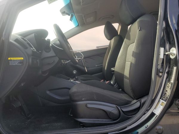 2018 KIA FORTE LX Base