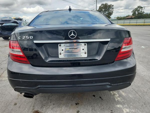 2012 MERCEDES-BENZ C