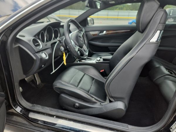 2012 MERCEDES-BENZ C