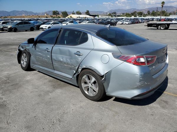 2015 KIA OPTIMA GL - Middle-low