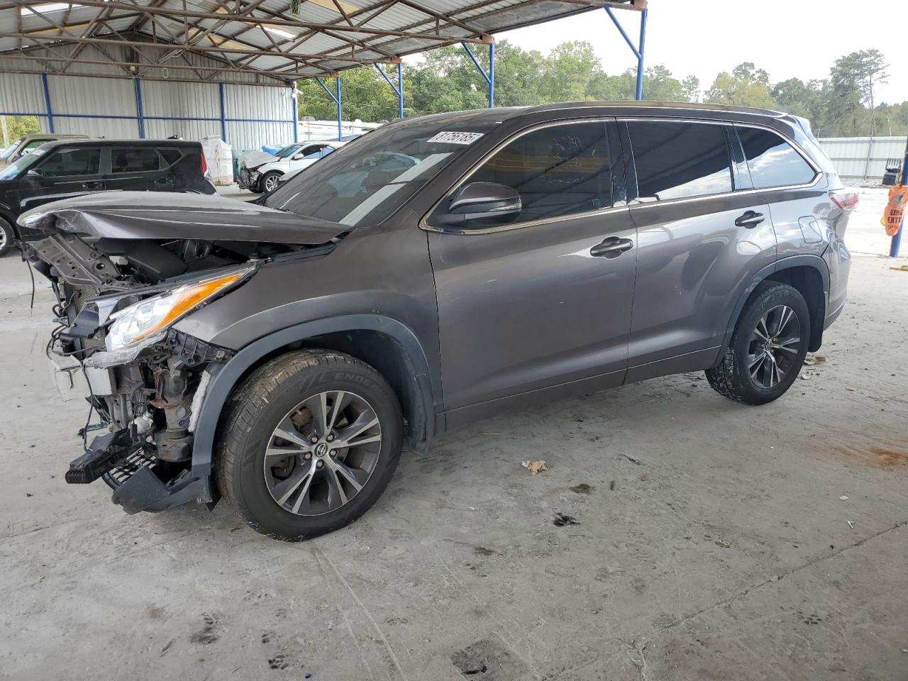 2016 TOYOTA HIGHLANDER